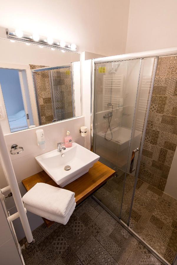 Ultra Central Bohemian Apartment 1 Kolozsvár Kültér fotó