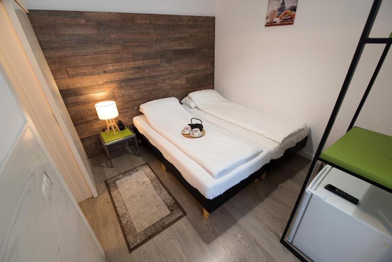 Ultra Central Bohemian Apartment 1 Kolozsvár Kültér fotó