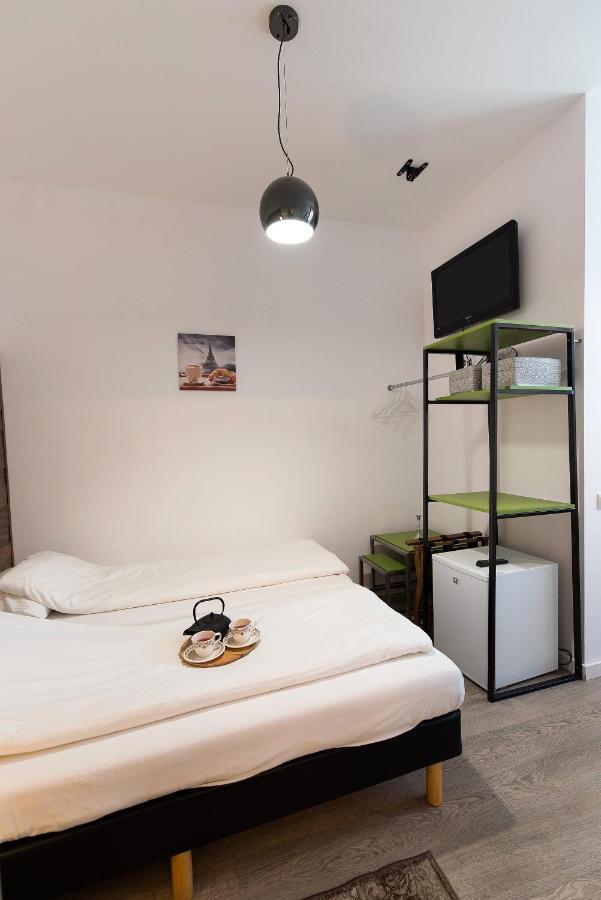 Ultra Central Bohemian Apartment 1 Kolozsvár Kültér fotó